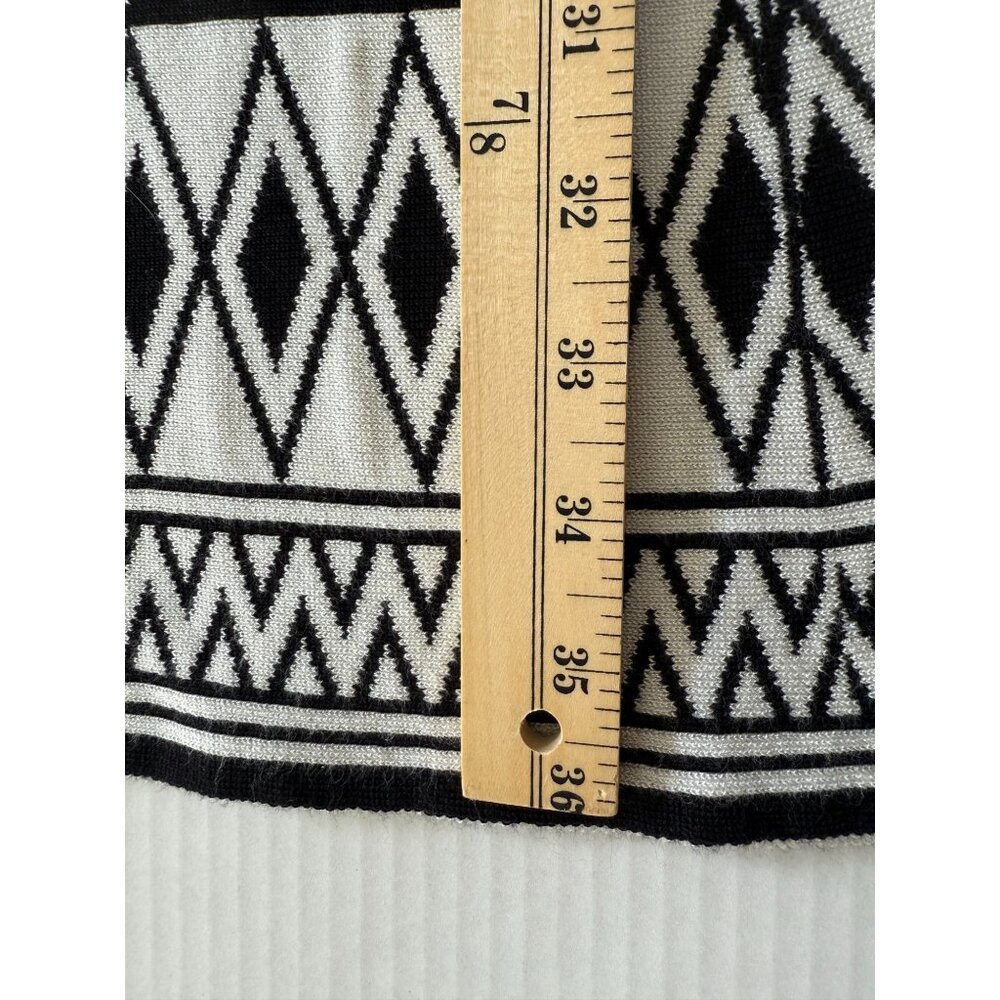 Xhilaration Black Fit & Flare Geometric Tribal Border Knit Dress M Office Career - Picture 6 of 10